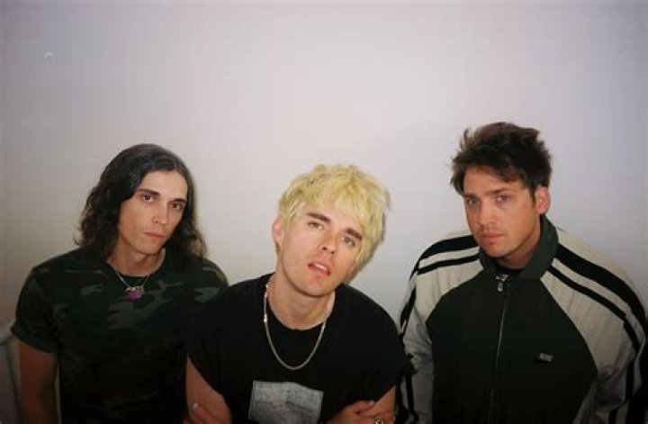 Awsten Knight of Waterparks addresses death rumors amid online speculation ·