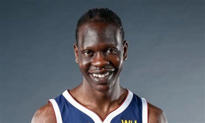 Bol Bol Biography, Age, Height, Dad, Contract, Team and Net Worth