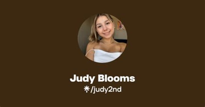 Daisy Blooms' Leaked OnlyFans Content