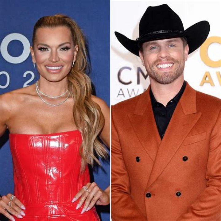 Dustin Lynch – Biography, Wife, Girlfriend, Married, Dating, Gay, Age, Height
