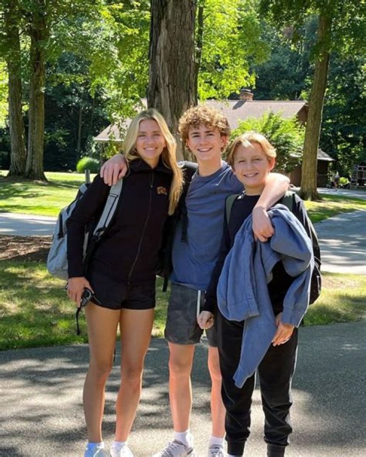 Everything about Leena Scobell – Walker Scobell’s Sister And Meet His Parents ·