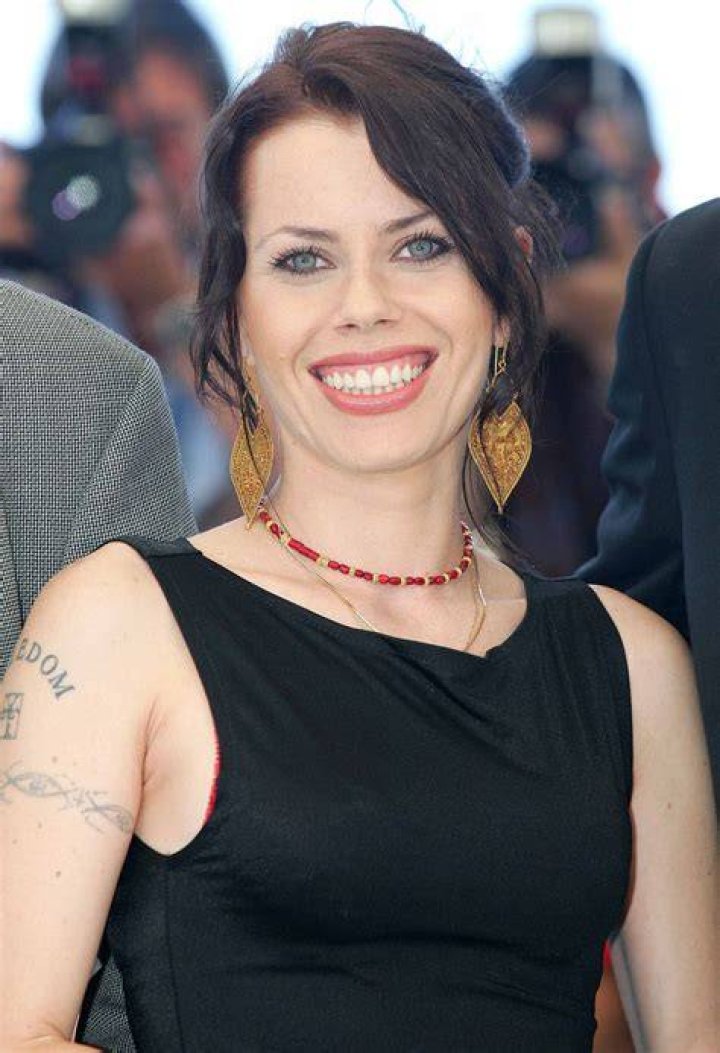 Fairuza Balk Biography ·