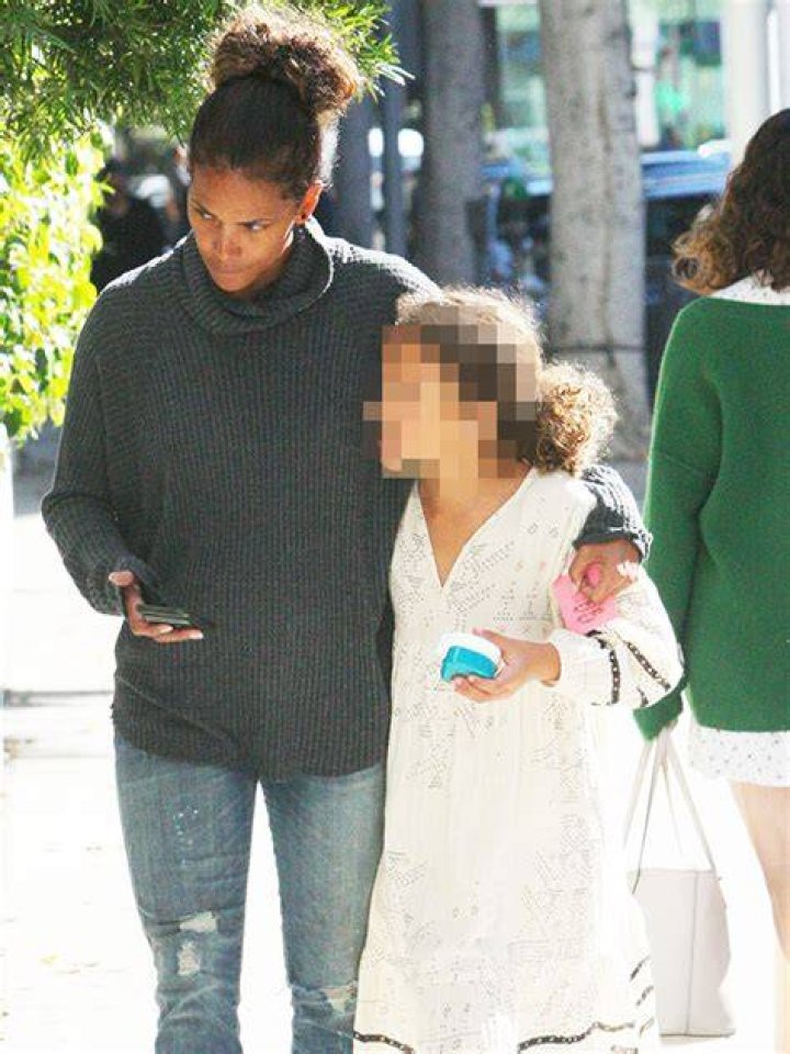 Halle Berry Wishes Daughter Nahla A Happy 15th Birthday: Photos Hollywood Life