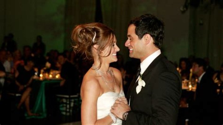 Jason Mesnick's Ex-Wife Hilary in Music Video ·