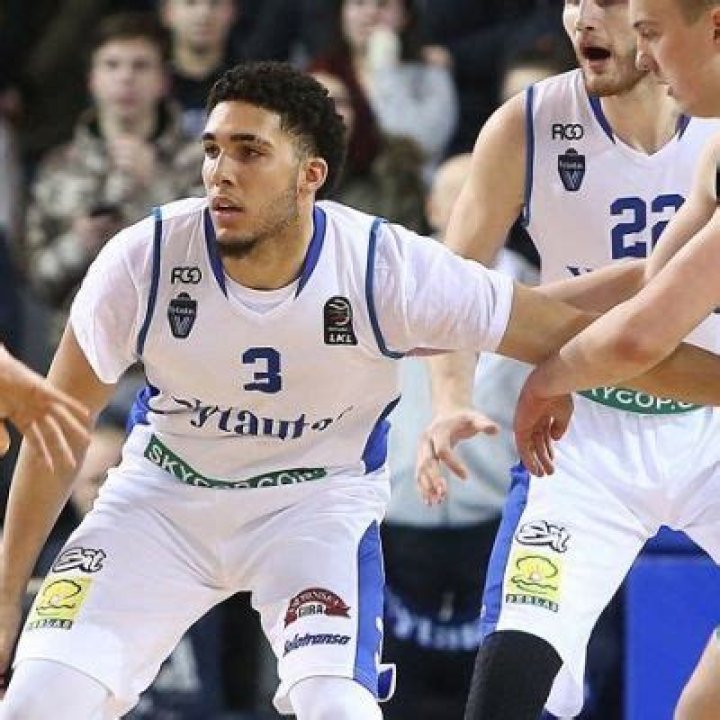 LiAngelo Ball- Bio, Age, Height, Net Worth, Girlfriend, Dating