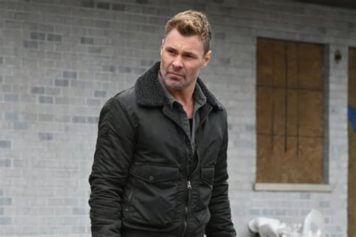 Patrick John Flueger Arm And Shoulder Injury Explained, What Illness Does He Have & Is He Leaving Chicago PD?
