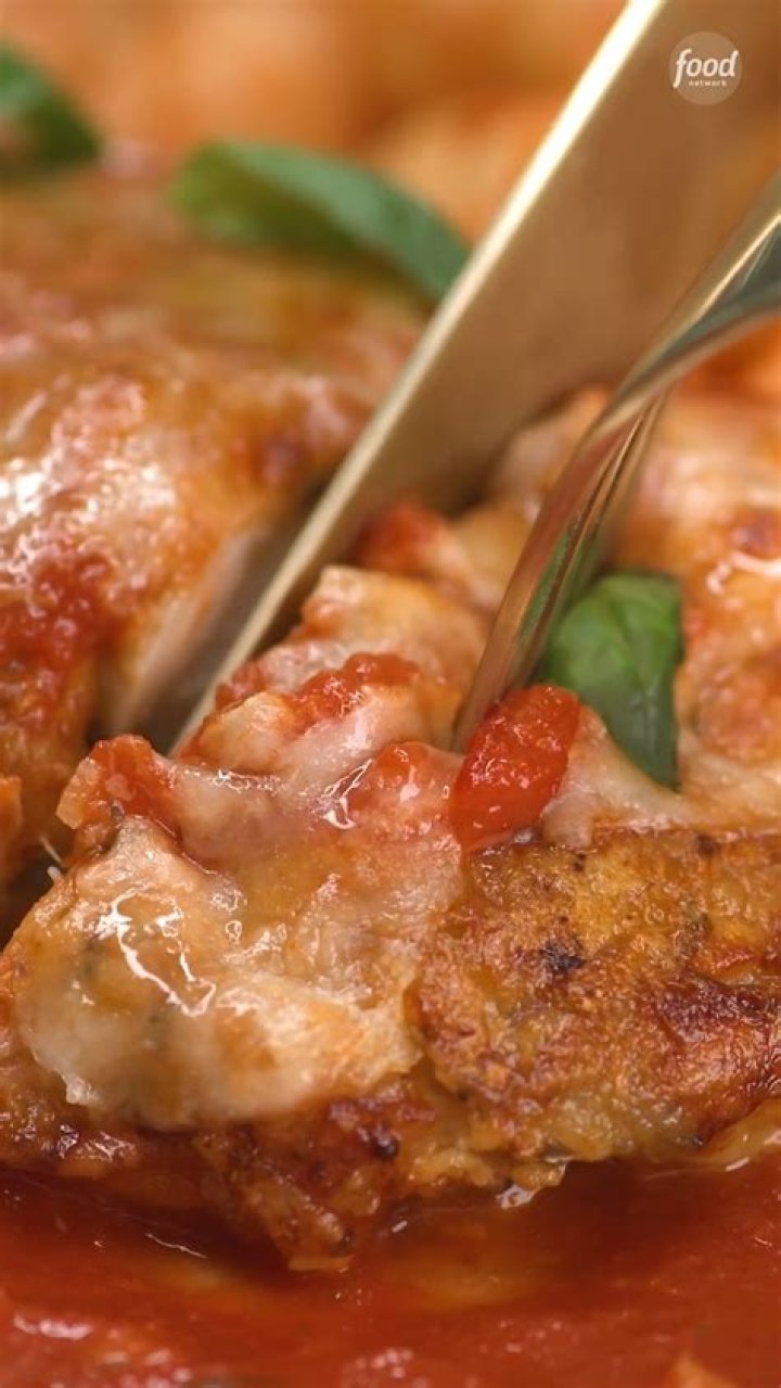 Ree Drummond to Attempt Acting in the First Food Network Original Christmas Movie