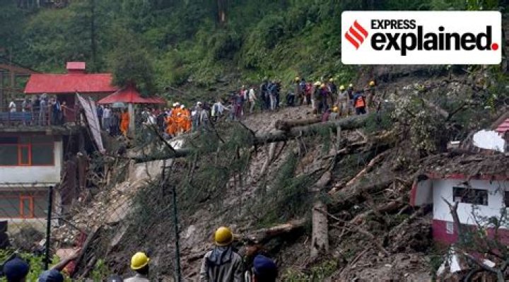 Two Workers Narrowly Escape On Video