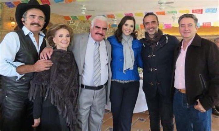 Vicente Fernandez Siblings: A Musical Dynasty