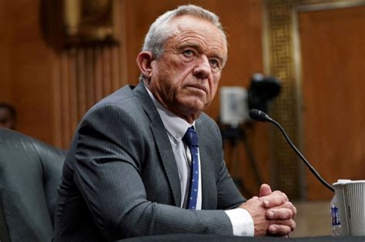 What Happened to Robert F Kennedy Jr Voice? Does RFK Jr Have a Voice Problem? |