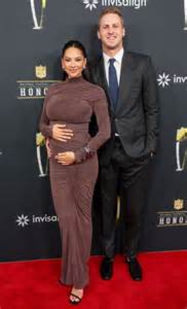 Who Is Alvin Harper Wife And What Is Her Story?