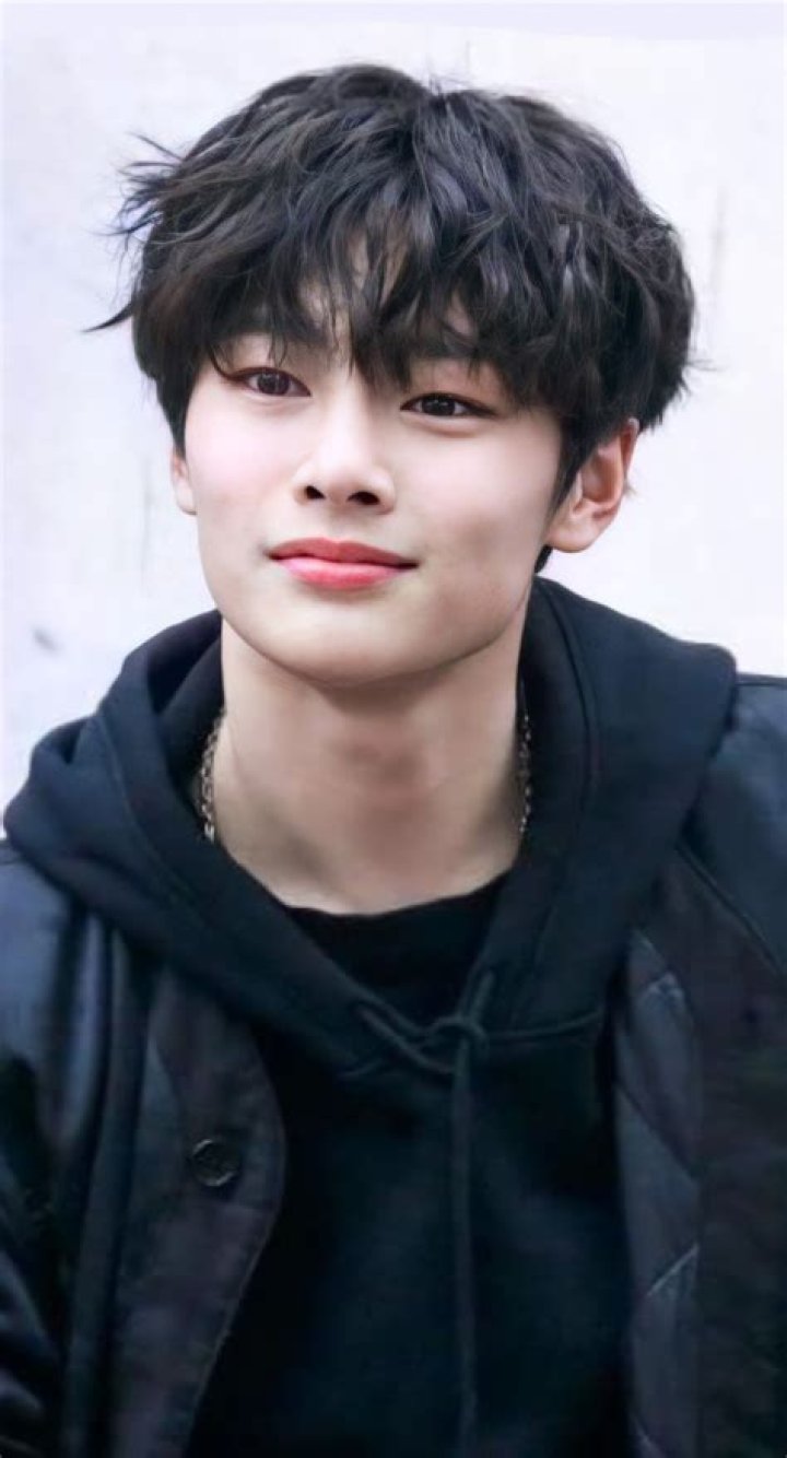 Yang Jeongin ·